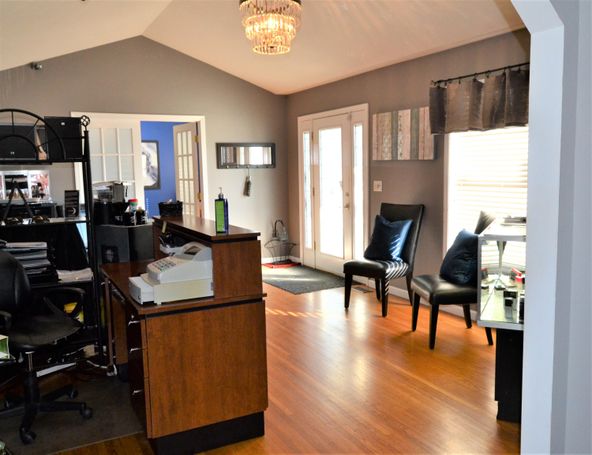 129 Walker Hill St, Crossville, TN 38555